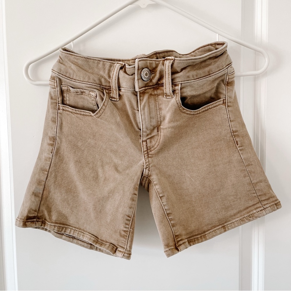 American Eagle Midi Short Size 00